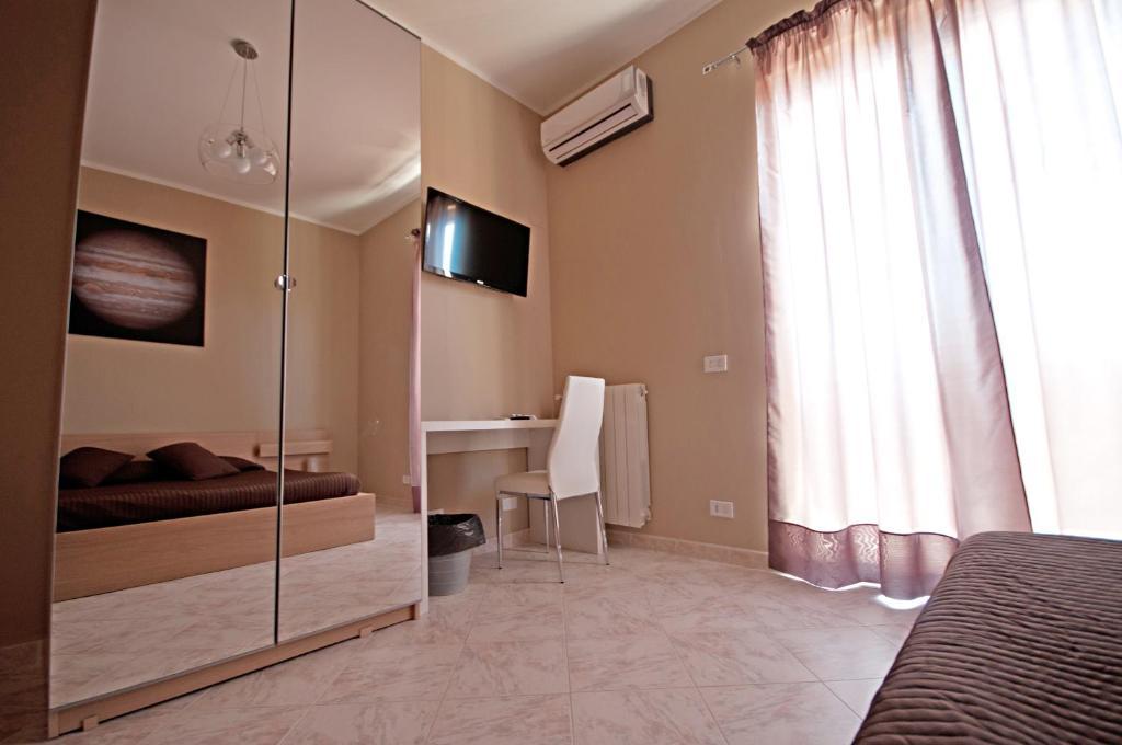 Kosmos Syracuse Quarto foto